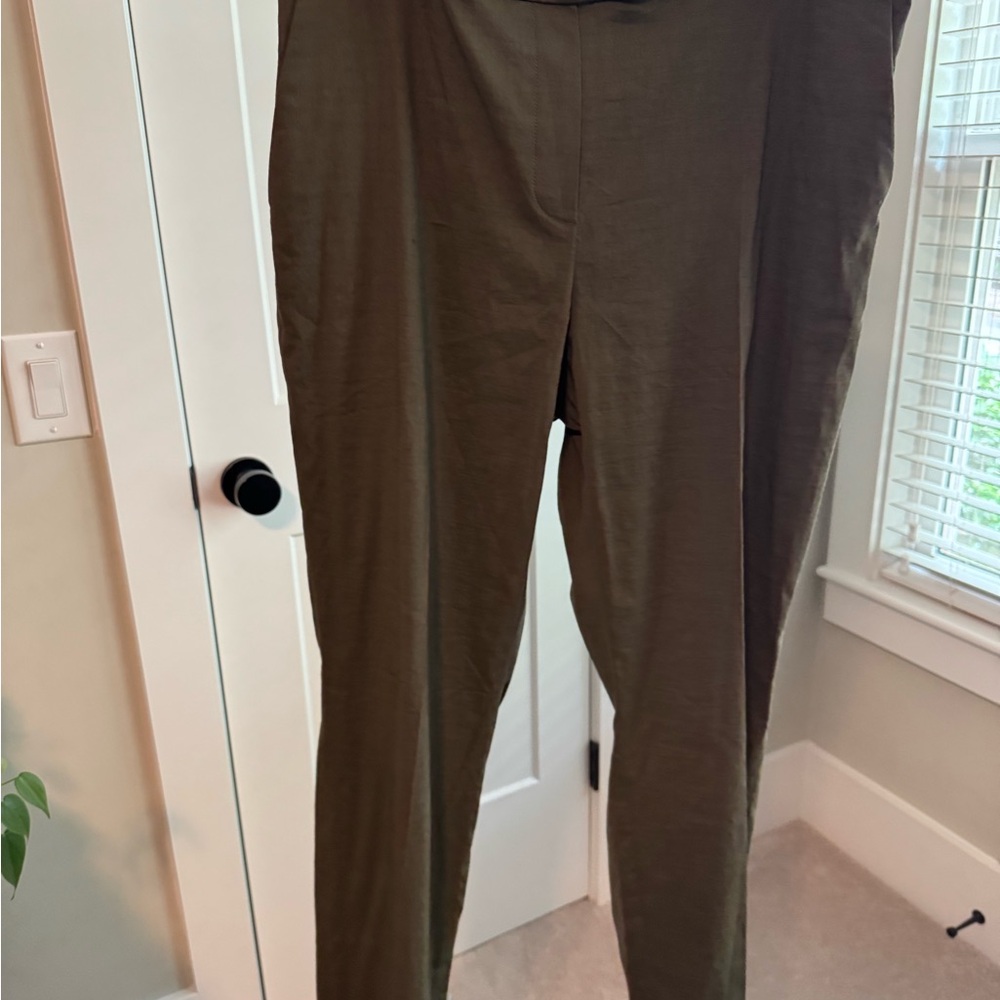 Theory Olive Straight Leg Women's Pants